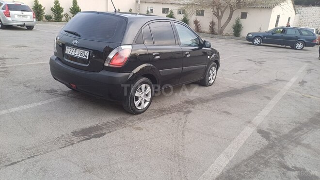 Kia Rio 2009, 215,353 km - 1.4 l - Bakı