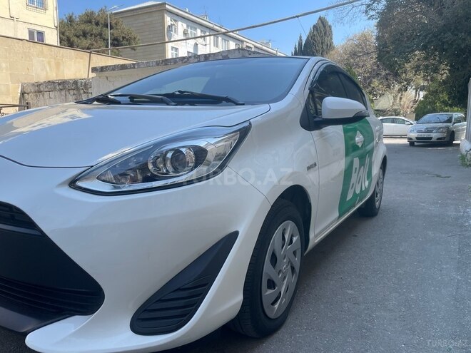Toyota Aqua 2019, 142,000 km - 1.5 l - Bakı