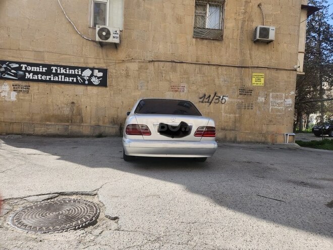 Mercedes E 220 d 1999, 530,000 km - 2.2 l - Bakı