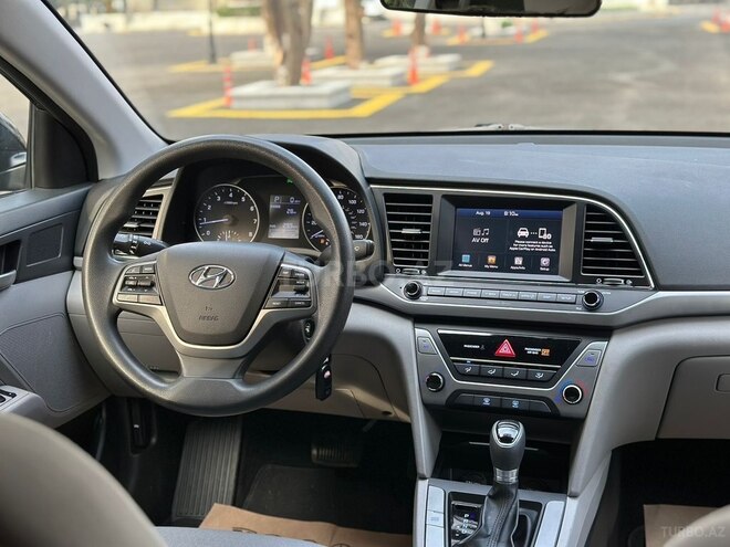 Hyundai Elantra 2016, 204,387 km - 2.0 l - Bakı