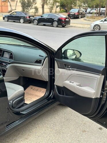 Hyundai Elantra 2016, 204,387 km - 2.0 l - Bakı