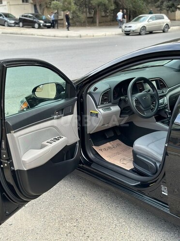 Hyundai Elantra 2016, 204,387 km - 2.0 l - Bakı