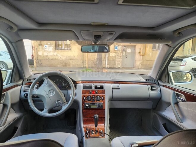 Mercedes E 220 d 1999, 530,000 km - 2.2 l - Bakı