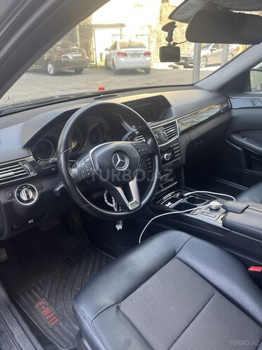 Mercedes E 200 2012, 270,000 km - 1.8 l - Bakı