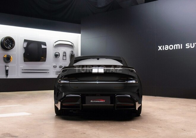 Xiaomi SU7-5