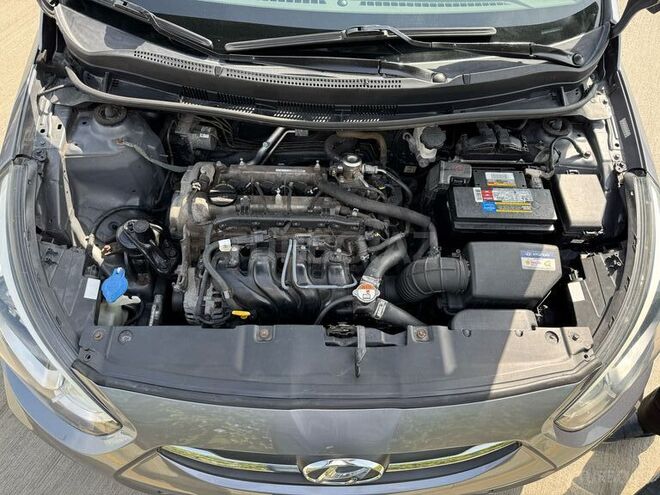 Hyundai Accent 2015, 107,000 km - 1.6 л - Bakı