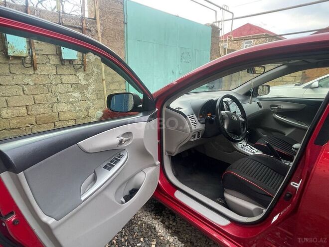Toyota Corolla 2011, 280,000 km - 1.8 l - Bakı