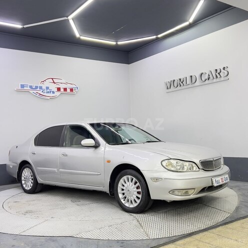 Nissan Maxima-2