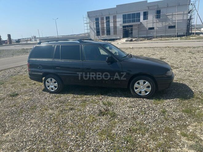 Opel Astra 1993, 470,567 km - 1.6 l - Bakı