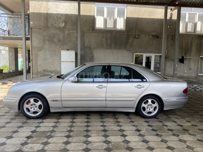 Mercedes E 240 2000, 198,000 km - 2.4 l - Masallı