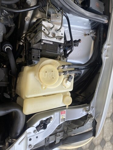 Mercedes E 240 2000, 198,000 km - 2.4 l - Masallı