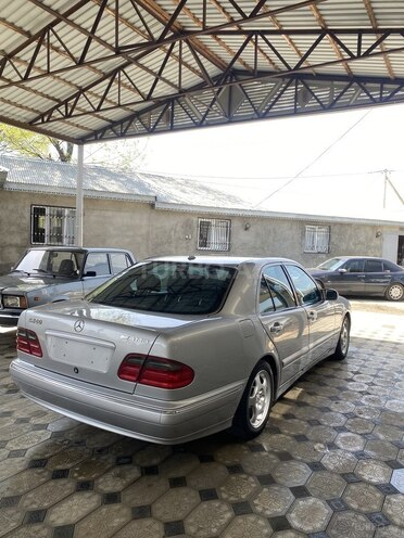 Mercedes E 240 2000, 198,000 km - 2.4 l - Masallı