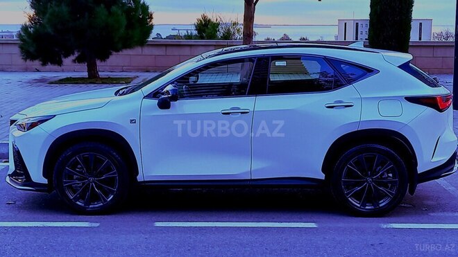 Lexus NX 350 2022, 1,000 km - 2.4 l - Bakı