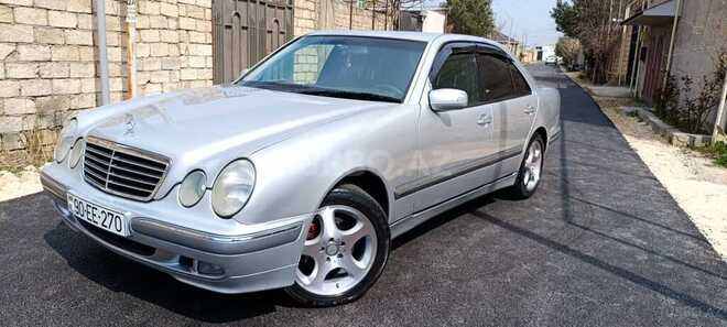 Mercedes E 270 2000, 378,000 km - 2.7 l - Bakı