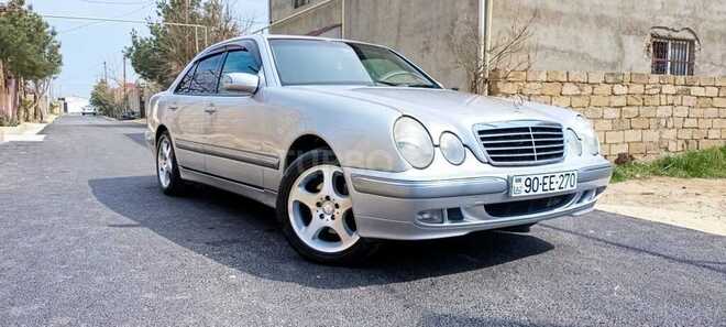 Mercedes E 270 2000, 378,000 km - 2.7 l - Bakı