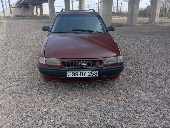 Opel Astra 1996, 250,000 km - 1.6 l - Sumqayıt