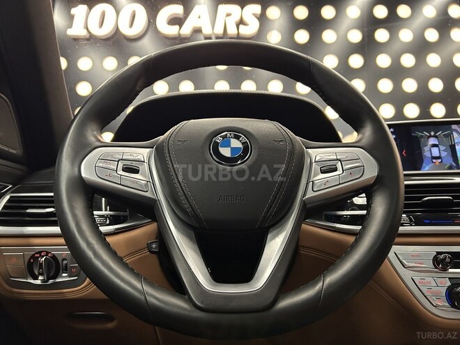 BMW 740Le 2018, 124,000 km - 2.0 l - Bakı