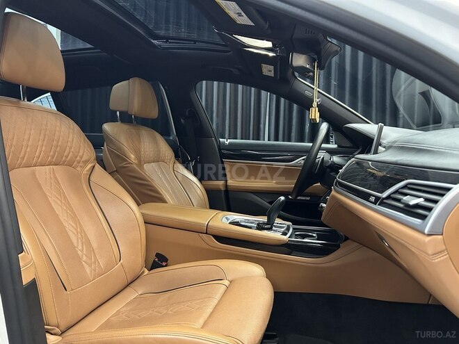 BMW 740Le 2018, 124,000 km - 2.0 l - Bakı