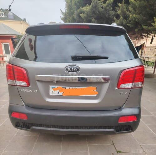 Kia Sorento 2011, 195,000 km - 2.0 l - Bakı