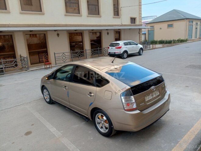 Toyota Prius 2009, 350,000 km - 1.5 л - Sumqayıt