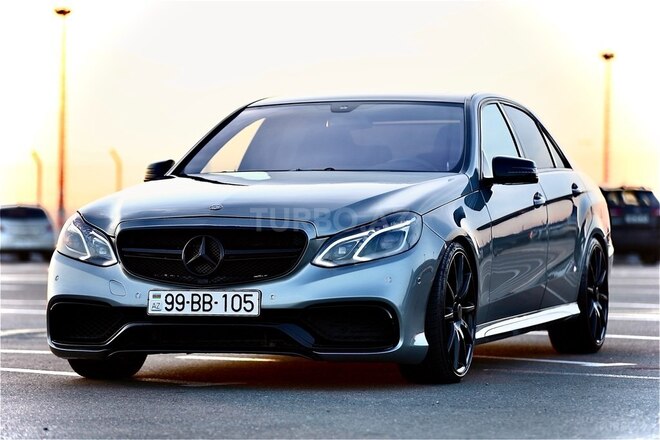Mercedes E 350 2010, 220,000 km - 3.5 l - Bakı