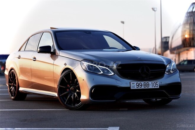 Mercedes E 350 2010, 220,000 km - 3.5 l - Bakı