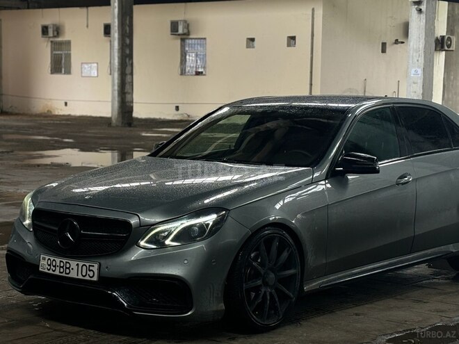 Mercedes E 350 2010, 220,000 km - 3.5 l - Bakı