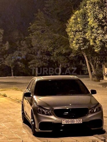 Mercedes E 350 2010, 220,000 km - 3.5 l - Bakı