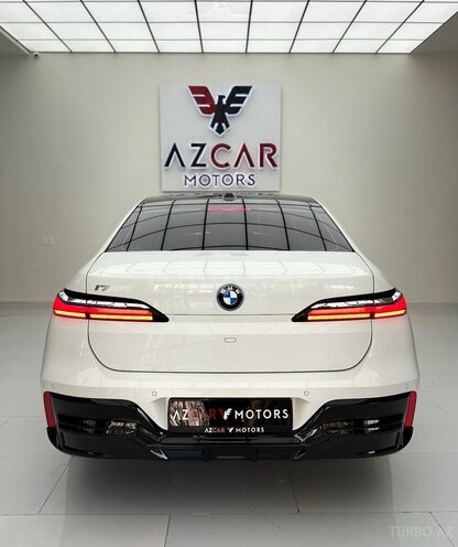 BMW i7 2023, 23,882 km - 0.0 l - Bakı