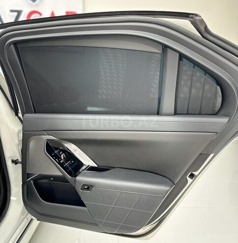 BMW i7 2023, 23,882 km - 0.0 l - Bakı