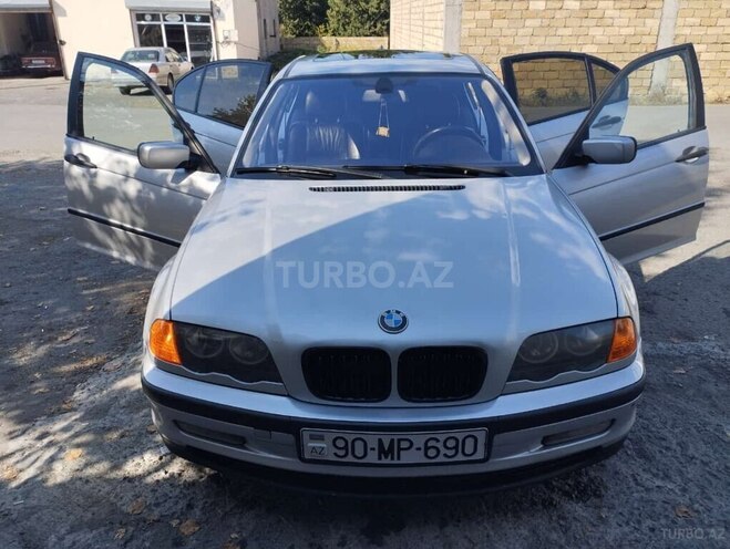 BMW 318 2000, 253,500 km - 1.9 l - Qax