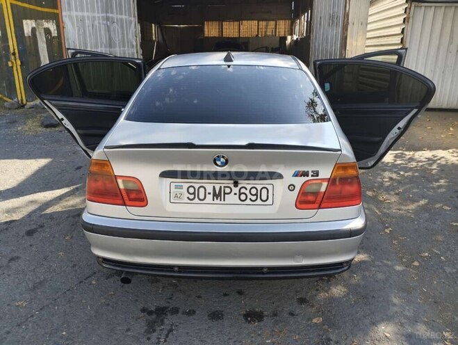 BMW 318 2000, 253,500 km - 1.9 l - Qax