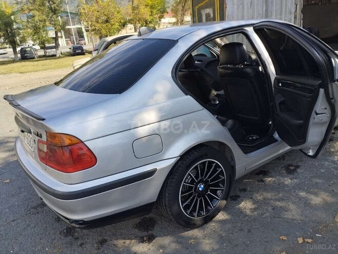 BMW 318 2000, 253,500 km - 1.9 l - Qax
