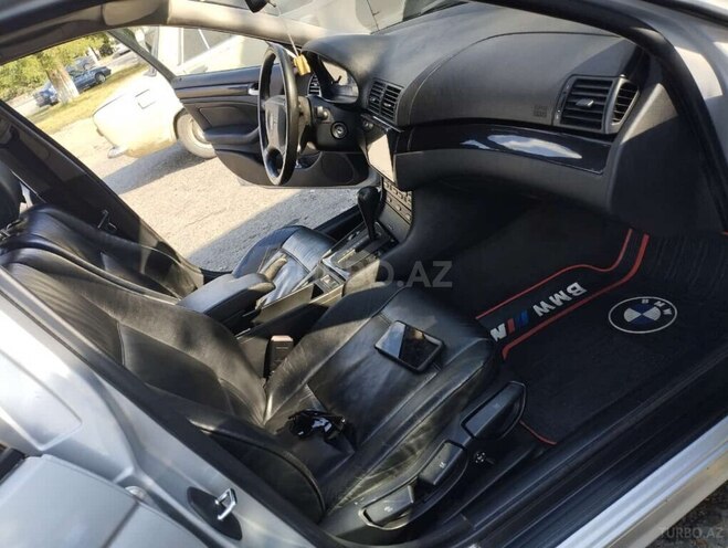 BMW 318 2000, 253,500 km - 1.9 l - Qax