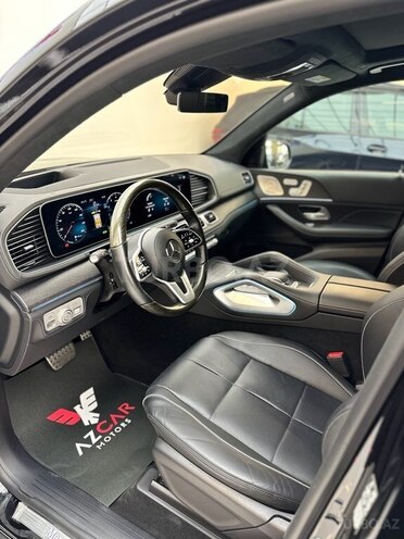 Mercedes GLS 580 4MATIC 2021, 27,570 km - 4.0 l - Bakı