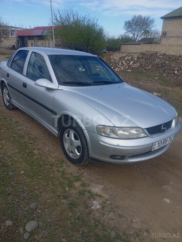 Opel Vectra 1998, 288,725 km - 1.8 l - Tovuz