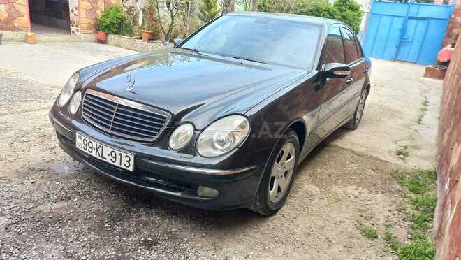 Mercedes E 270 2002, 299,579 km - 2.7 l - Bakı