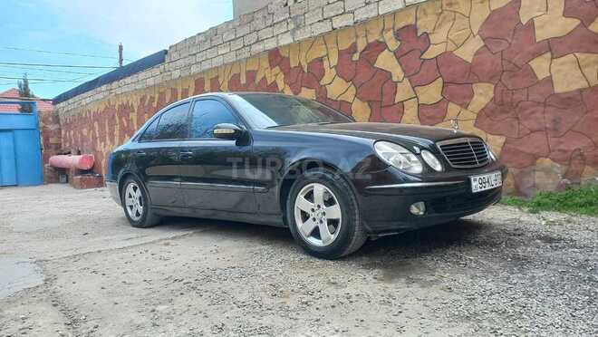 Mercedes E 270 2002, 299,579 km - 2.7 l - Bakı