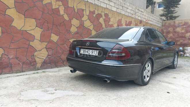 Mercedes E 270 2002, 299,579 km - 2.7 l - Bakı