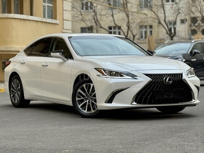 Lexus ES 200 2023, 23,000 km - 2.0 л - Sumqayıt