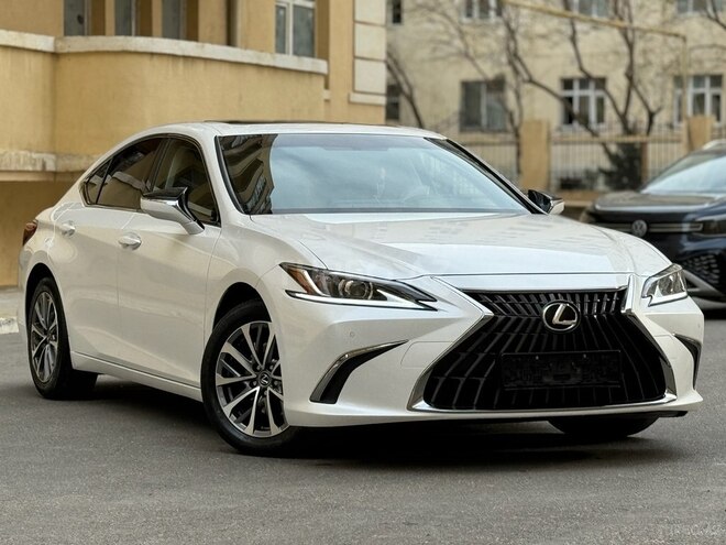 Lexus ES 200 2023, 23,000 km - 2.0 л - Sumqayıt