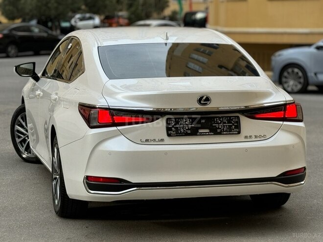 Lexus ES 200 2023, 23,000 km - 2.0 л - Sumqayıt
