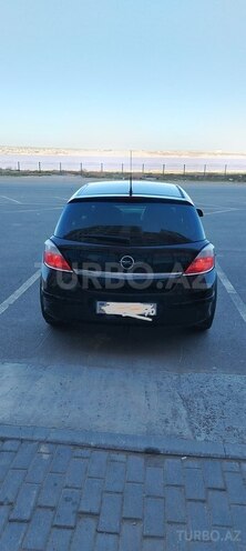 Opel Astra 2004, 233,000 km - 1.4 l - Bakı