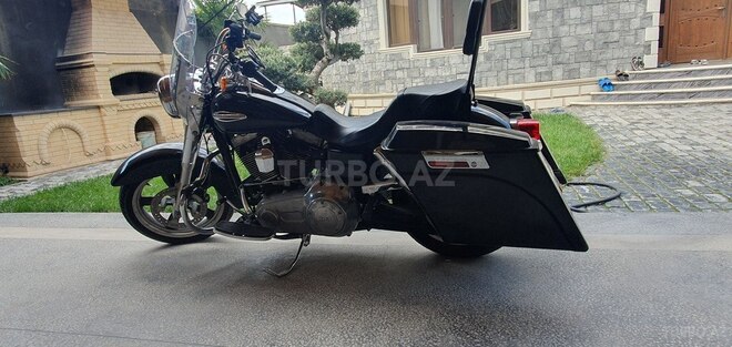 Harley-Davidson FLD Dyna Switchback-5