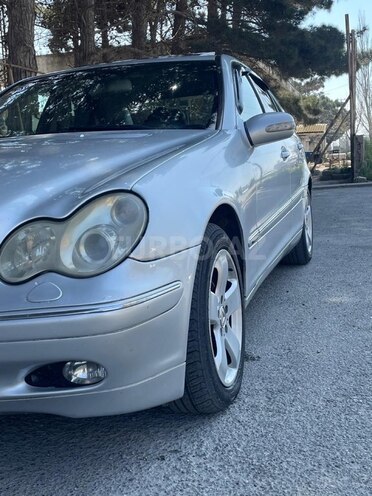 Mercedes C 200 2003, 304,000 km - 1.8 l - Bakı