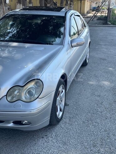 Mercedes C 200 2003, 304,000 km - 1.8 l - Bakı