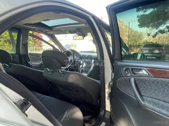 Mercedes C 200 2003, 304,000 km - 1.8 l - Bakı