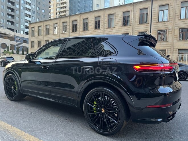 Porsche  2020, 40,000 km - 4.0 l - Bakı