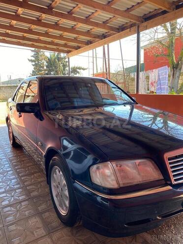 Mercedes C 180 1999, 352,000 km - 1.8 л - Bakı