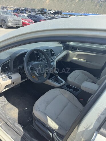 Hyundai Elantra 2017, 108,686 km - 2.0 l - Bakı